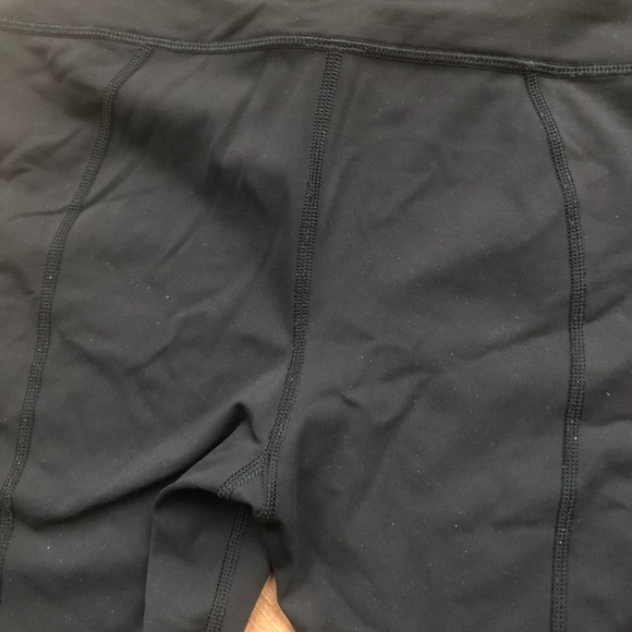 Roots and Lululemon pants - Picture 5 of 13